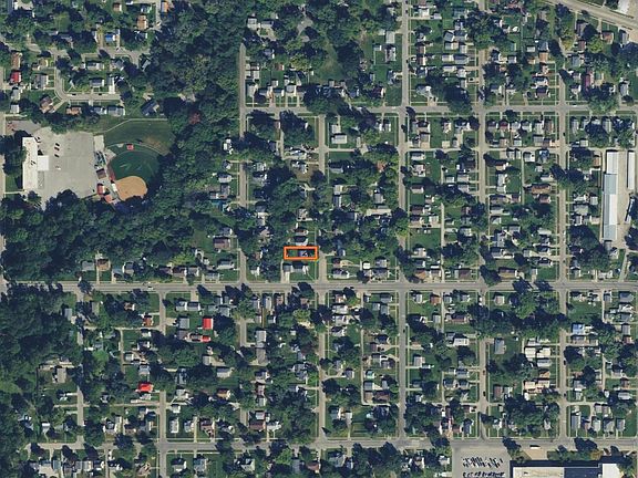 2nd image of 411 N Quincy Ave