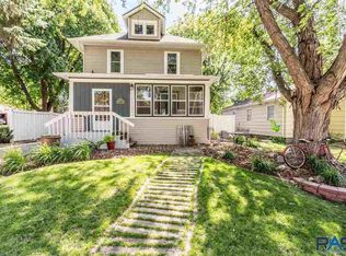 1520 S Summit Ave, Sioux Falls, SD 57105