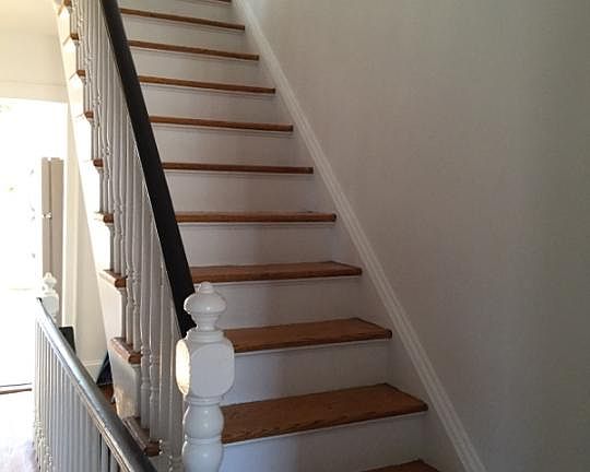 2nd image of 2042 27th St #2