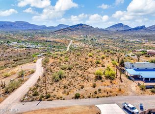 43950 N 11th Ave, New River, AZ 85087