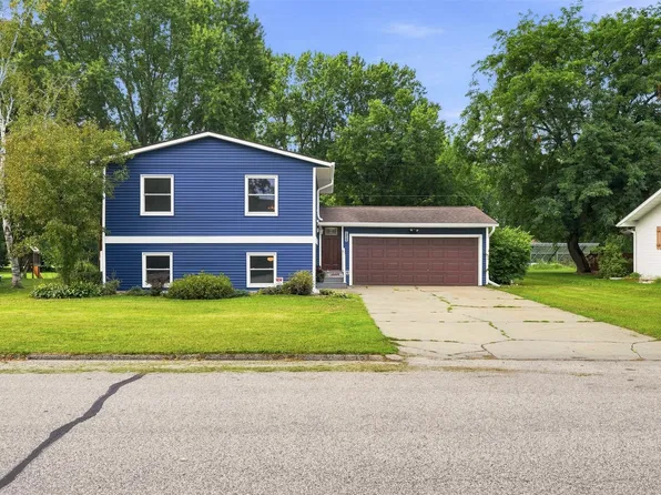 827 E Olson Street, Blair, WI 54616