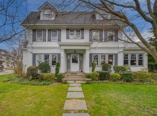 12 Leonard Rd, Bronxville, NY 10708