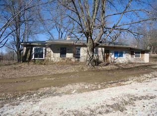 6821 State Road 60 W, Mitchell, IN 47446