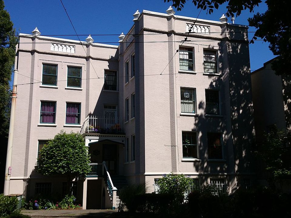1st image of 1508 10th Ave E APT 403
