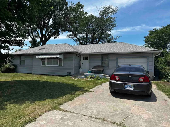 303 E 3rd St, Palco, KS 67657