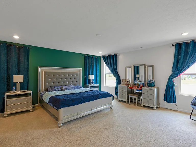 165 Cape May Dr — Photo 33