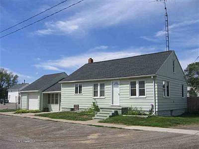 1st image of 8017 N Saginaw St