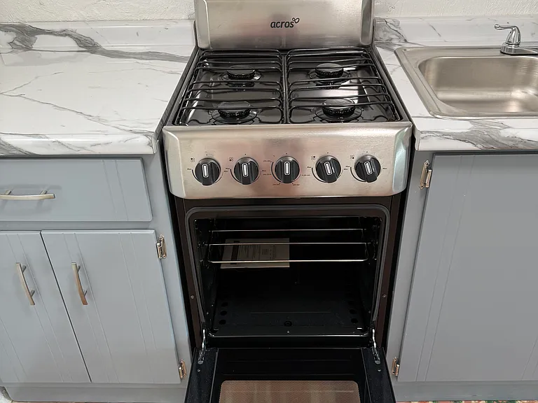2704 S Avenue B #4 — Photo 5