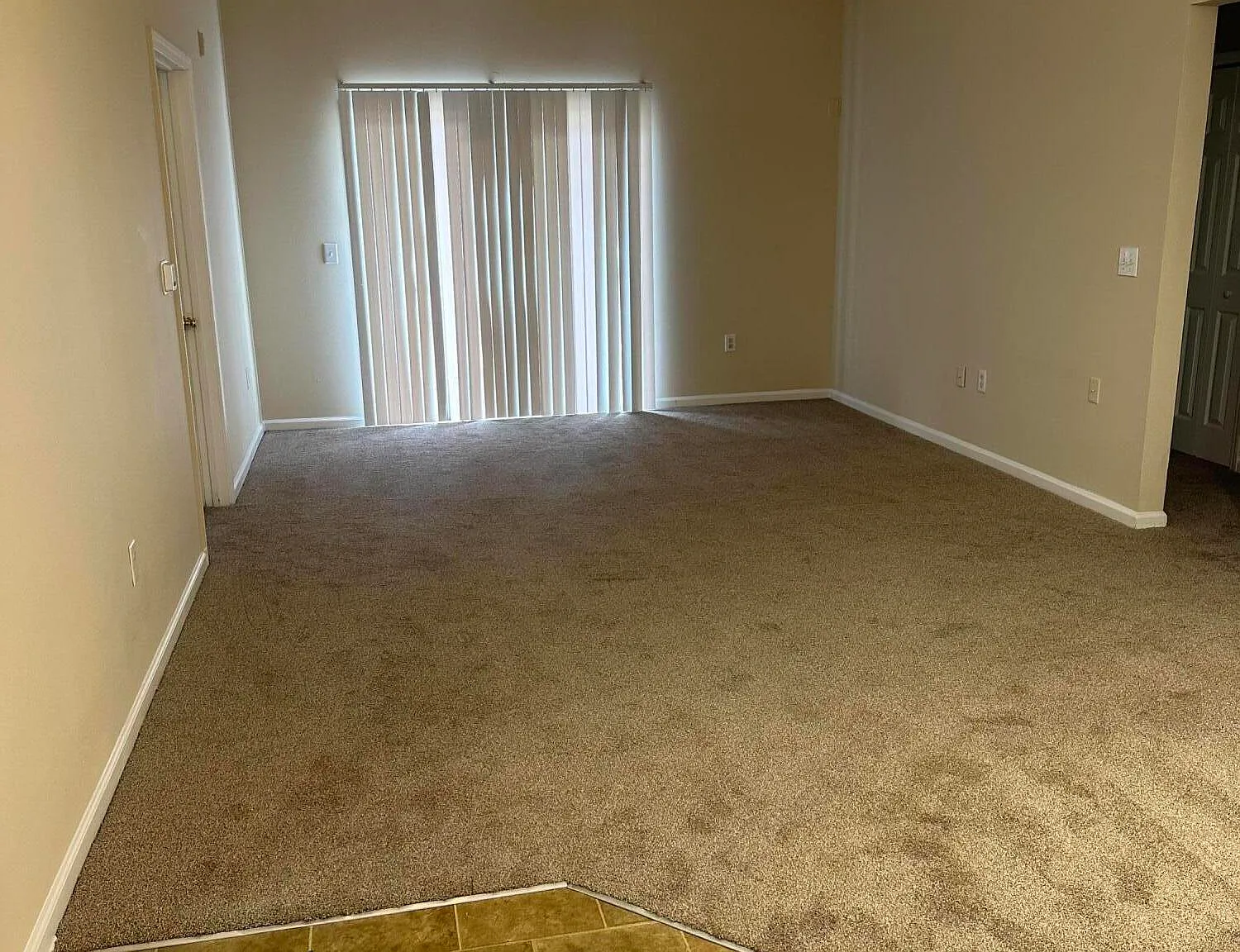 3 bed, 2.0 bath, 1335 sqft, $1,395 — Photo 4