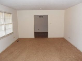 403 Gornto Rd, Valdosta, GA 31602