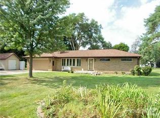 1080 W Webb Rd, Dewitt, MI