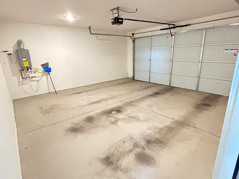 2155 W Apatite St — Photo 30