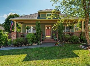 119 Estelle Park Dr, Asheville, NC 28806