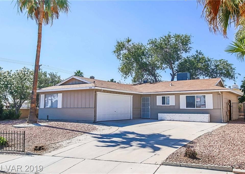 1st image of 4589 Sun Valley Dr