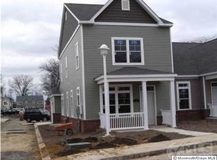 40 University Dr, Long Branch, NJ 07740