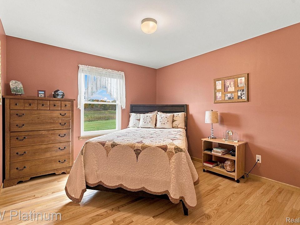 237 Quail Dr, photo 14