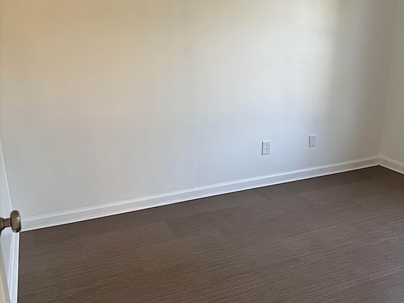 spare bedroom