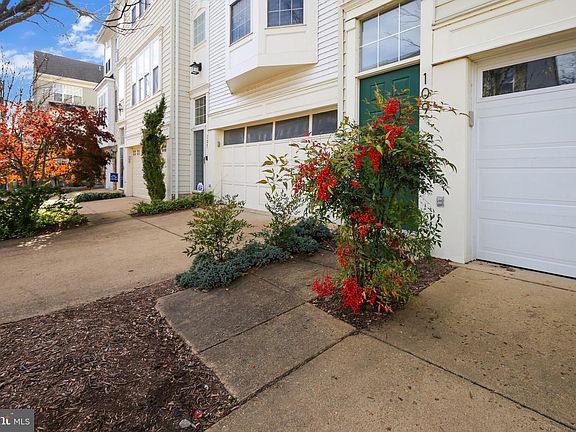 4th image of 109 Browns Mill Dr