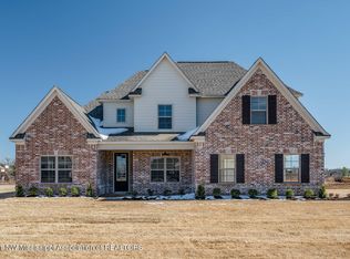 1611 Treestand Rd, Southaven, MS 38672