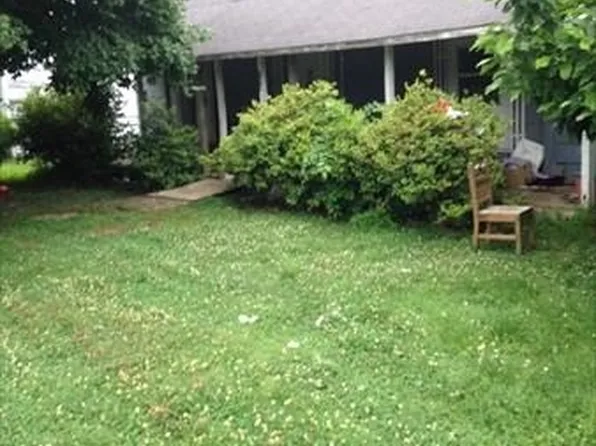 118 S Main St, Humboldt, TN 38343