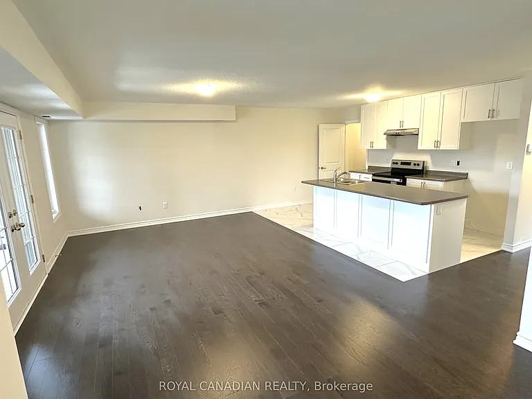 9 Bannister Rd #UPPER — Photo 6