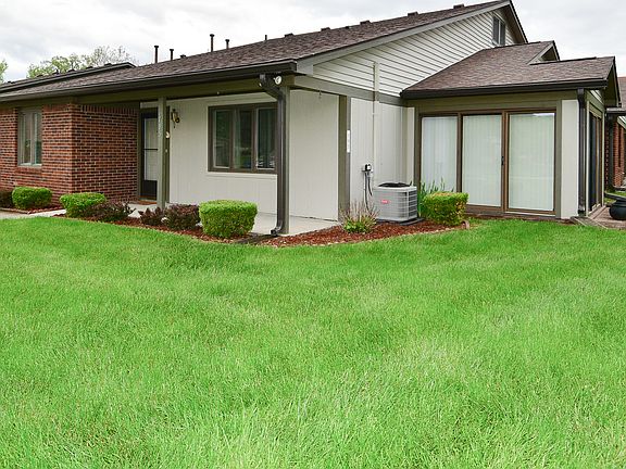 2nd image of 795 Staton Place West Dr