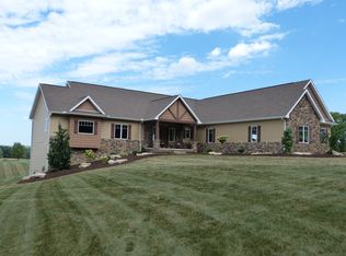 14886 Doylestown Rd, Doylestown, OH 44230