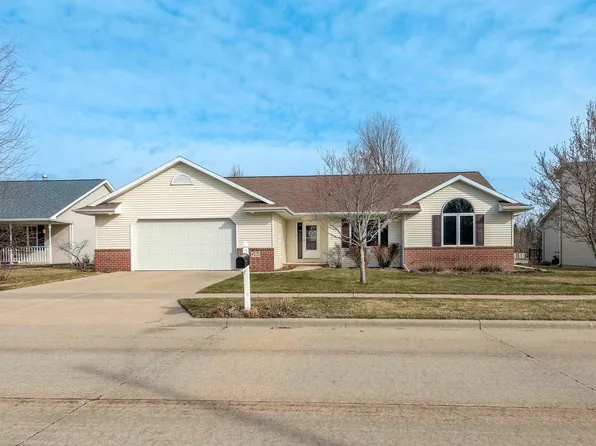 2840 Newport Avenue, Oshkosh, WI 54904