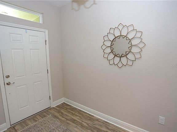4th image of 10516 Park Meadowbrooke Dr
