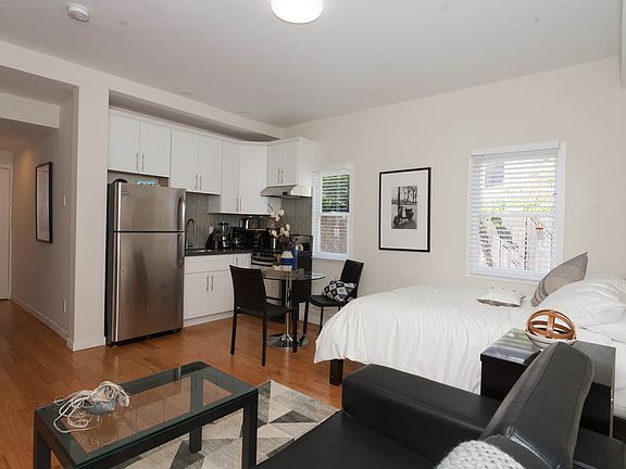 5th image of 3474 17th St APT 3