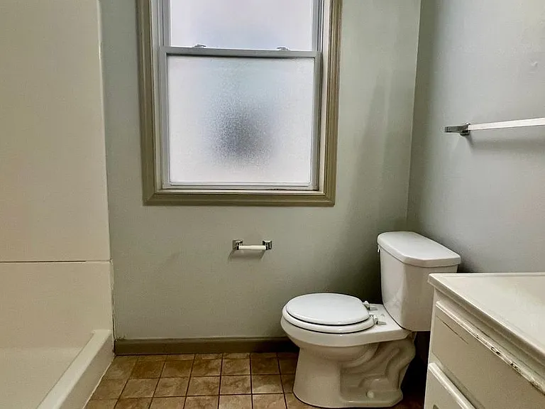 2154 N Carlisle St — Photo 22