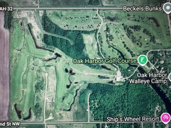 Fairway Dr NW, Baudette, MN 56623
