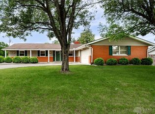 1252 Harmony Ln, Fairborn, OH 45324