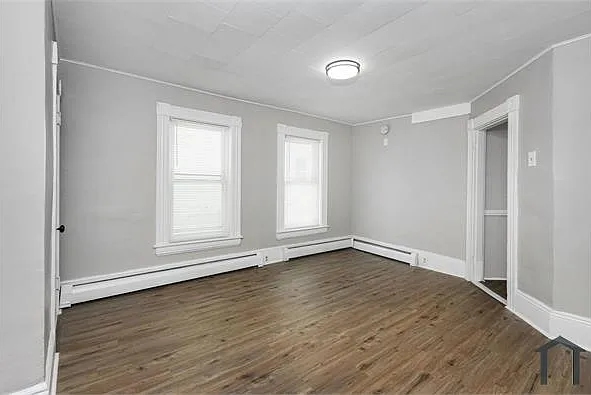 221 Lake Ave — Photo 11