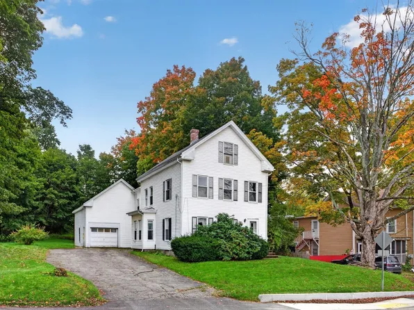 63 Pleasant St, Spencer, MA 01562