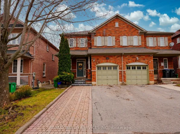 32 Ashdale Rd, Brampton, ON L6Y 5M7
