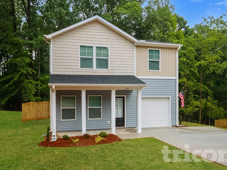 109 Sunwood Ct — Photo 2