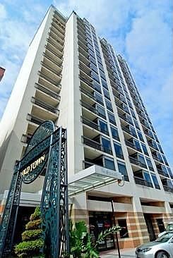 1st image of 1212 N Wells St APT 1703