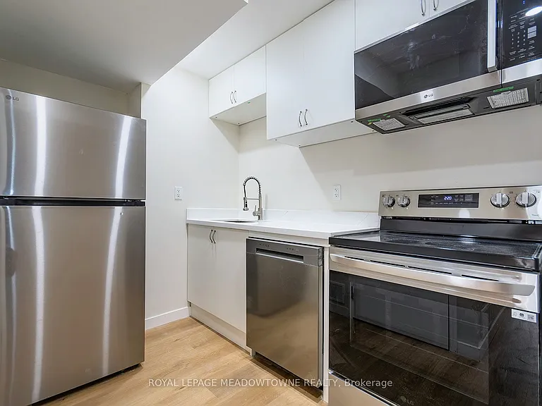 1410 Wellwood Ter #BASEMENT — Photo 20