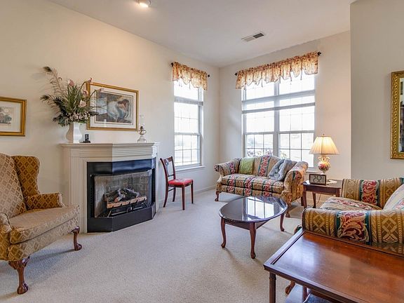 5th image of 3766 Sandtrap Cir #1