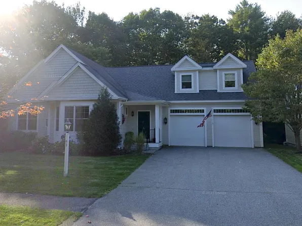 62 Ridgewood Drive #62, Falmouth, ME 04105
