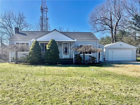 60 May Ave, Northfield, OH 44067