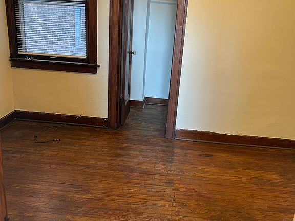 3rd image of 1212 W 148th St #1