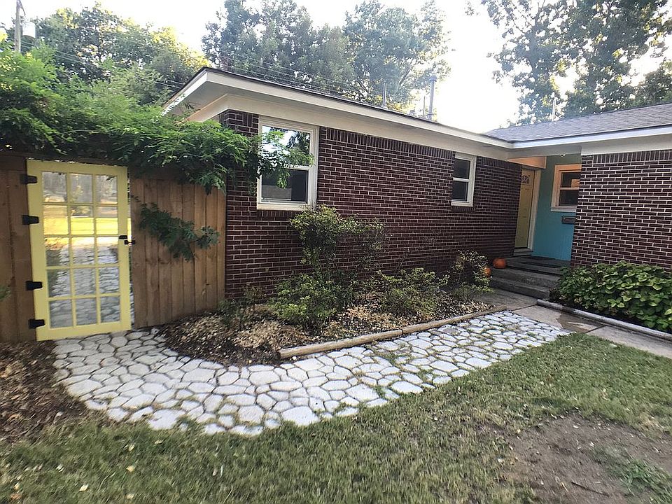 Garden Path & Custom Gate