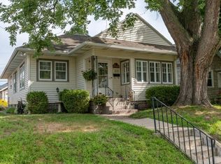 1215 E Victoria St, South Bend, IN 46614