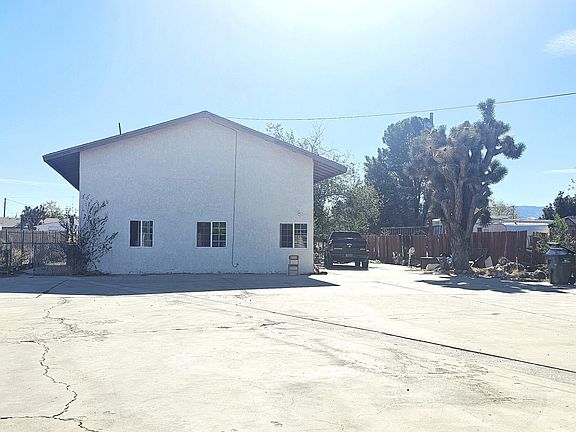 5th image of 3044 W Avenue L2
