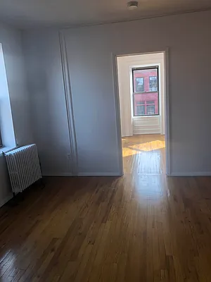 Rented by Triumph Property Group | media 9