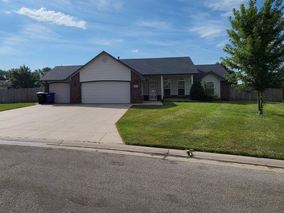 617 Country Lane Dr, Augusta, KS, 67010