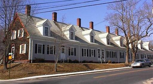 1st image of 62 Spooner St