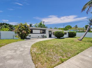 9910 Bahama Dr, Cutler Bay, FL 33189